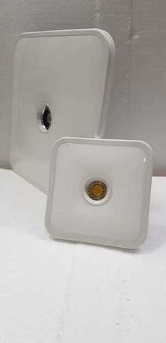 पैनल कोब इनपुट वोल्टेज: 220 वोल्ट (V)