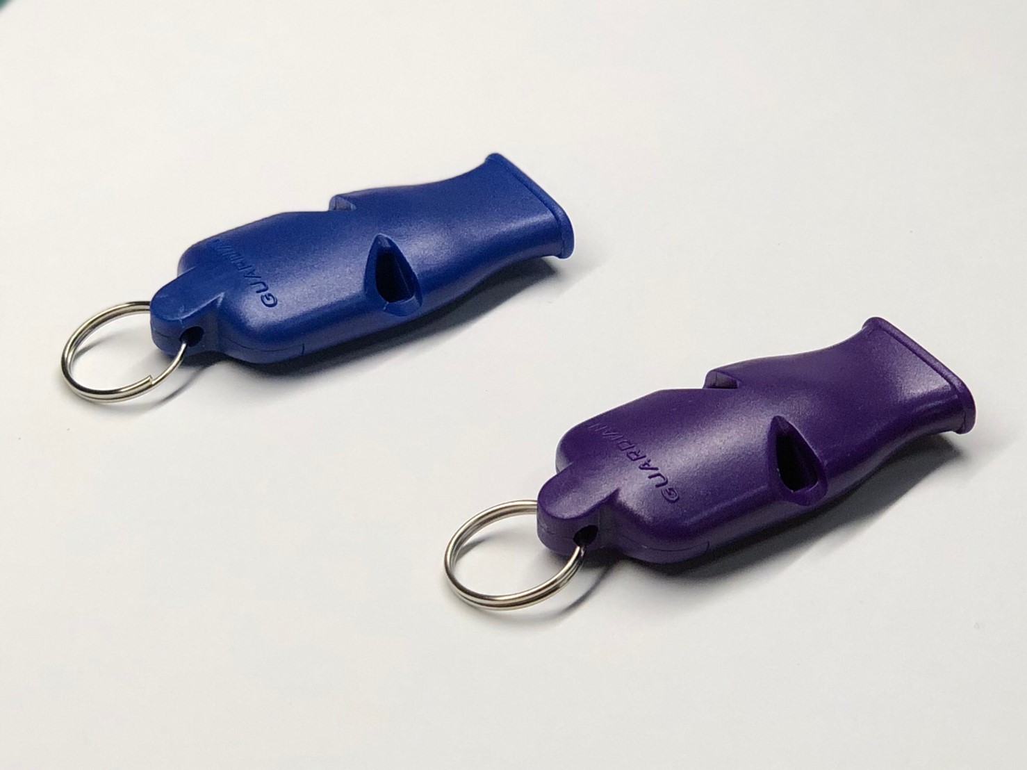 Multicolour High Pitch Penetrating Whistle