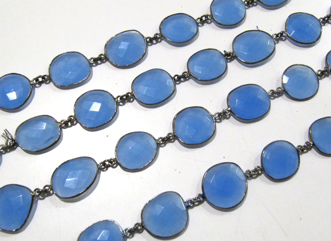 Natural Aqua Blue Chalcedony Free Shape Connector Chain Bezel Chain Size: 15 To 20mm