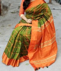 बुना हुआ चीक कॉटन सिल्क हैंडलूम साड़ी