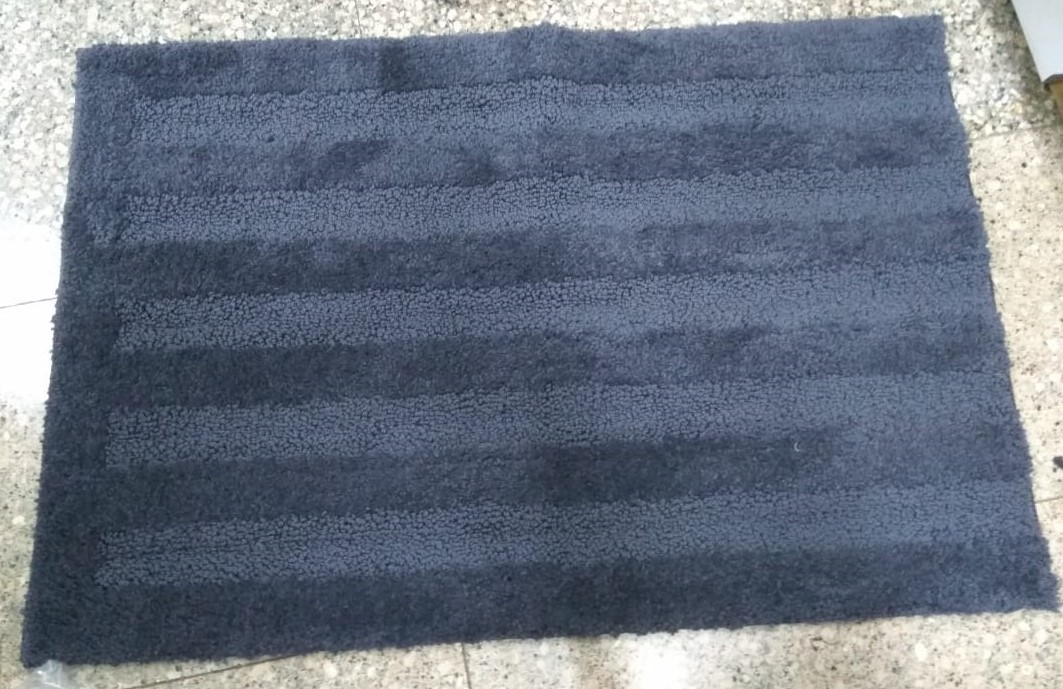 Micro Fiber Bath Mat - 20x30 Inch 770 Grams | Anti-slip Rubber Backing Washable Water Absorbent Available In 5 Colors