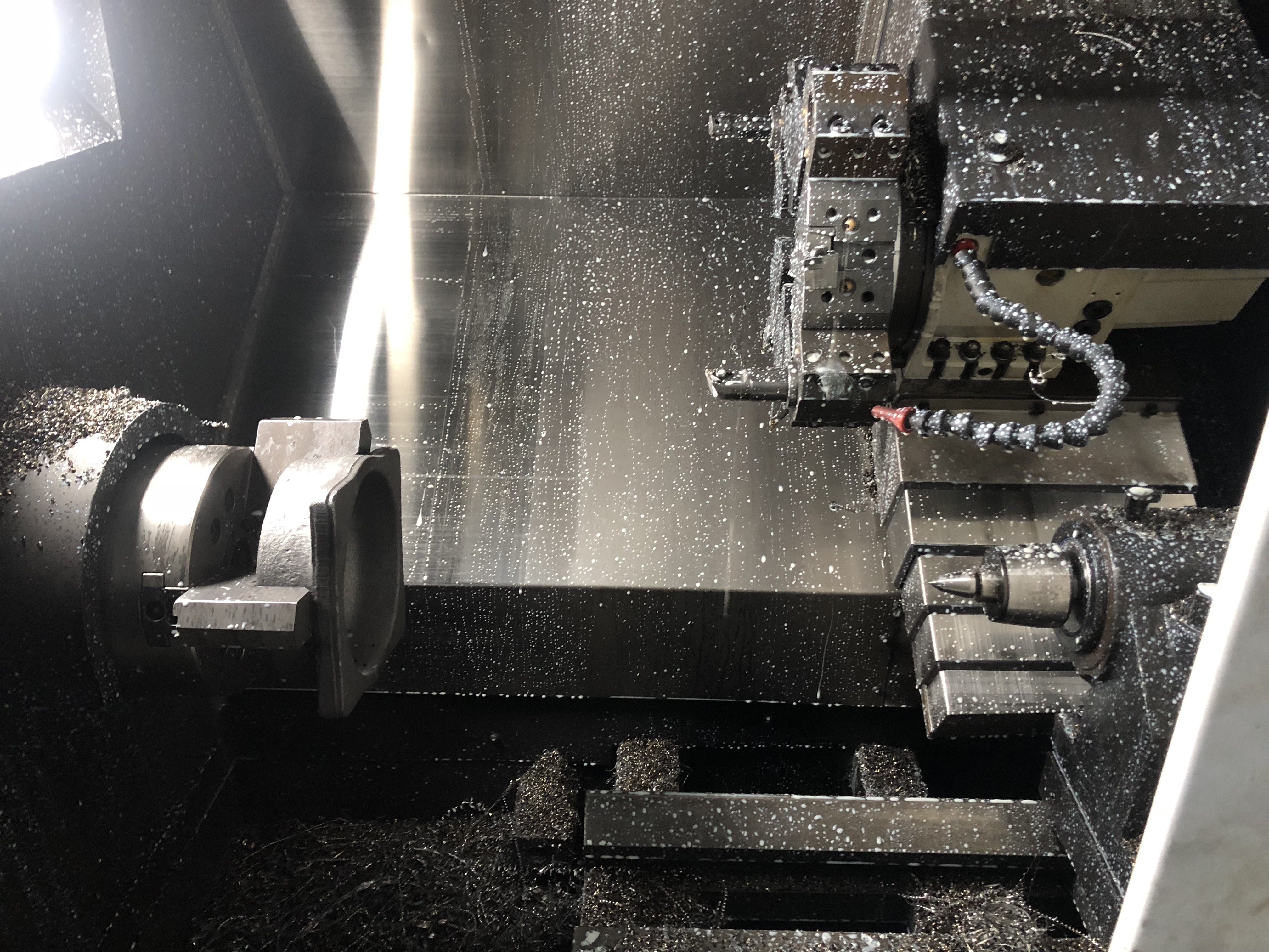 White Cnc Turning Machine