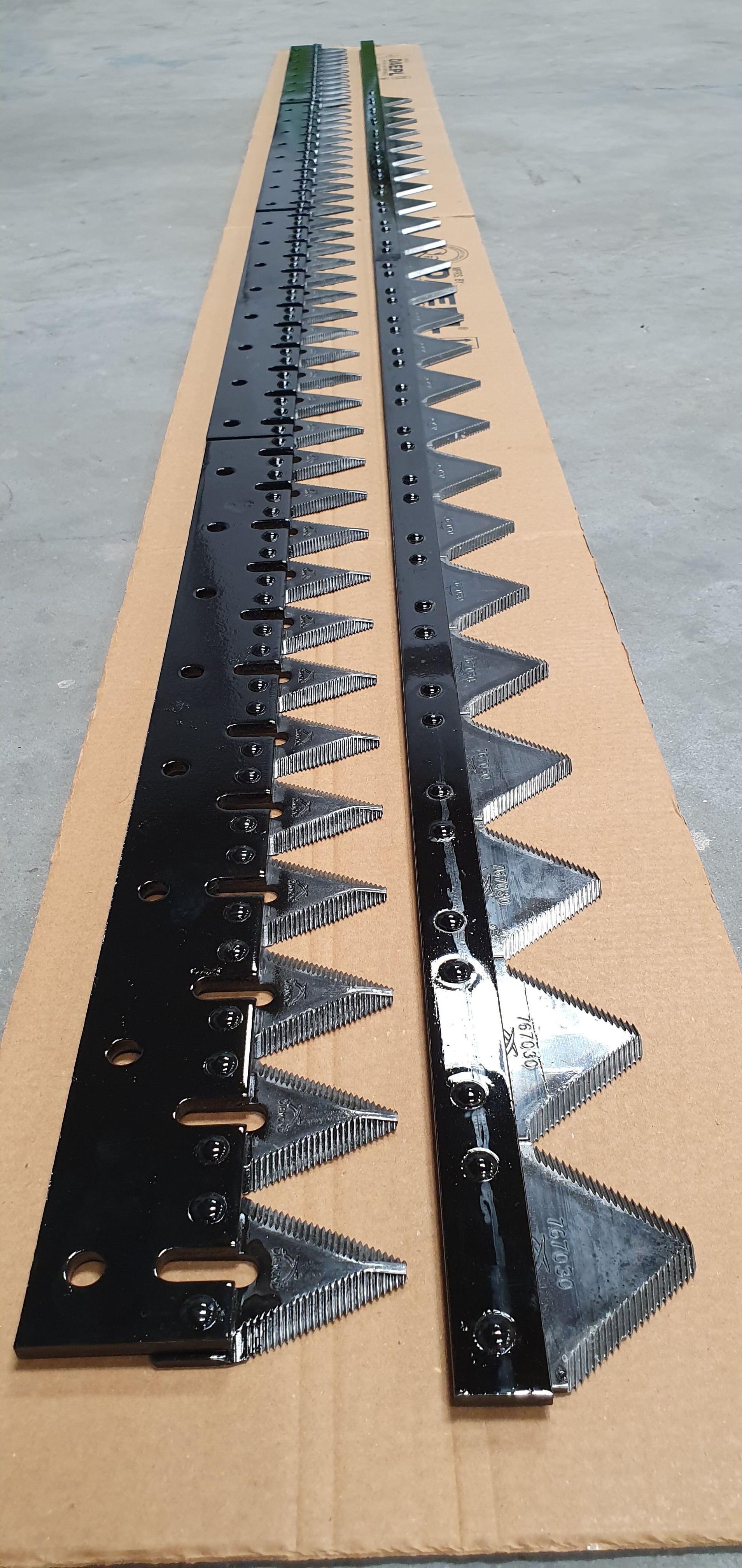 Track Combine Cutter Assembly