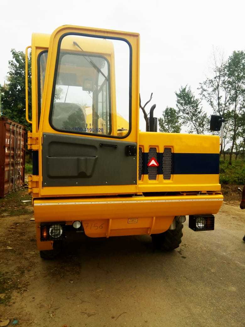 Ajax Fiori On Rent - Diesel Mobile Mixer, 2000 Liters Capacity, Yellow, 4wd Drive, 6000-8000 Kg Weight | Ce Compliant, Ideal For Concrete Mixing