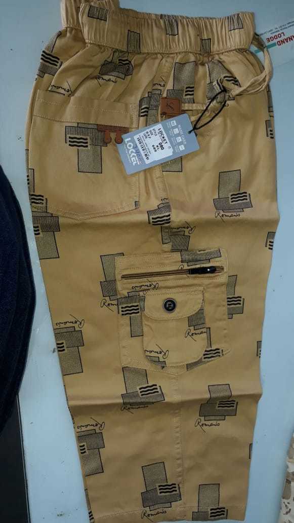 Washable Mens Printed Capris