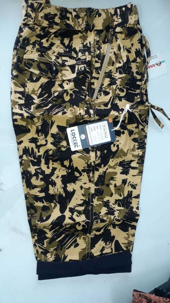 Washable Mens Printed Capris