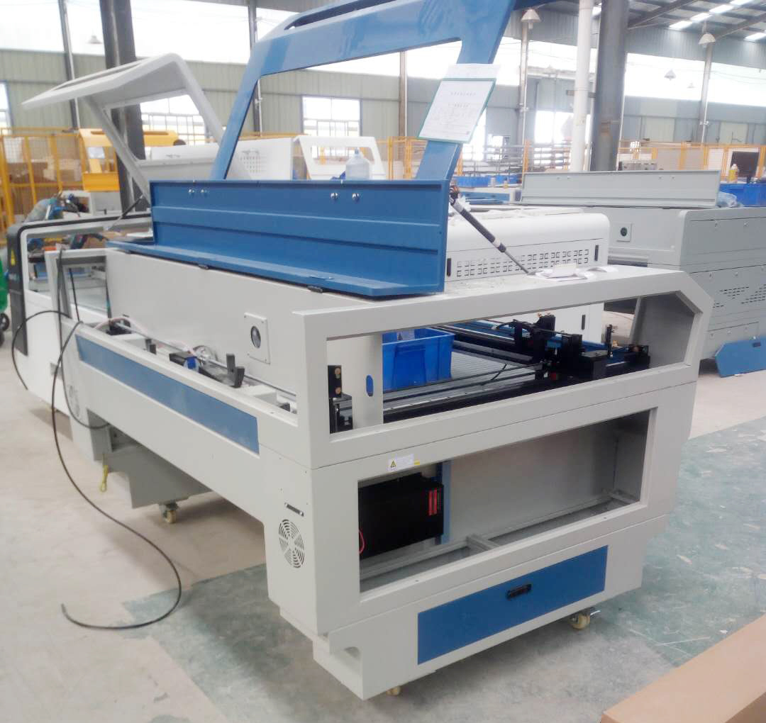 Cnc Router - High Precision, High Speed | Automatic, Computerized, Low Energy Consumption, Vacuum Cleaning System, 1 Year Warranty