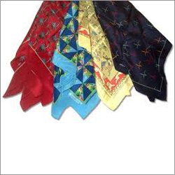 रेशम स्कार्फ