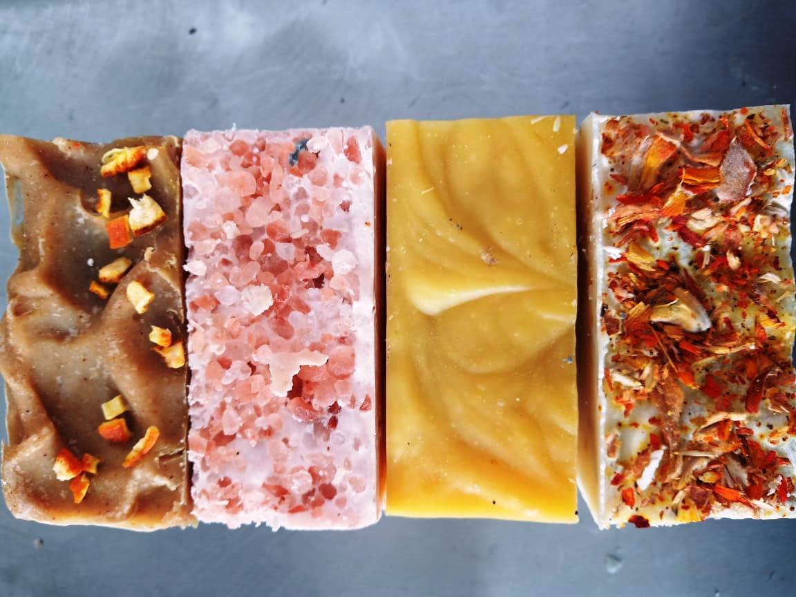 Coffee Exfoliating Handmade Soap - 100g Bar, Natural & Chemical Free, Highly Moisturising With Olive & Vegetable Oils, Aromatic Floral & Fruity Notes