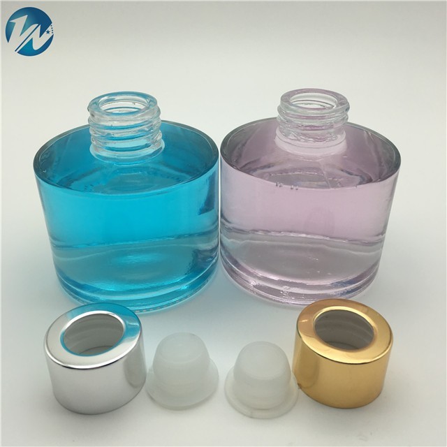 Transparent 120ml High Capacity Cylindrical Type Aromatherapy Car Diffuser White Glass Bottles