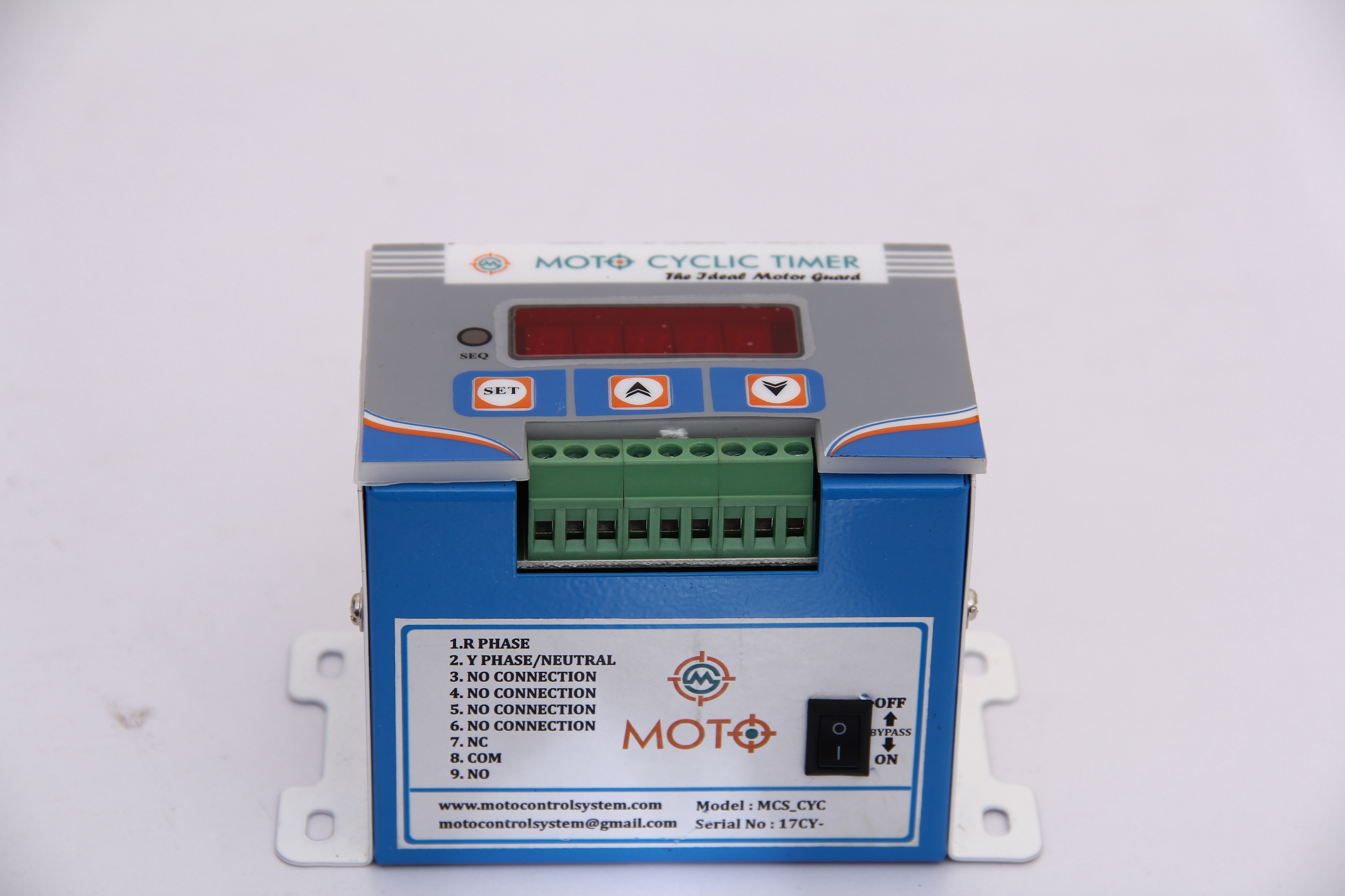 Blue And White Cyclic Timer 1ph