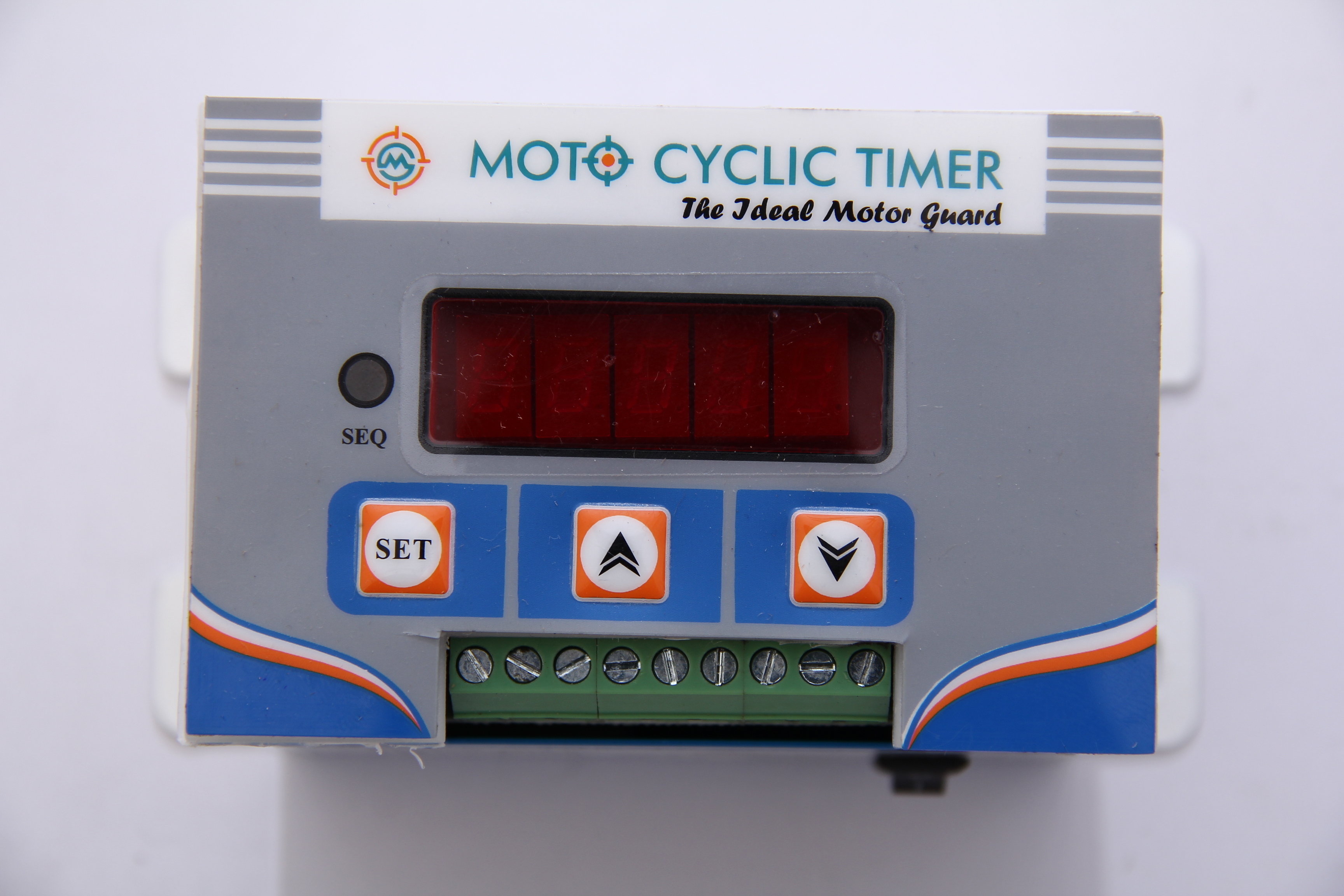 Blue And White Cyclic Timer 1ph