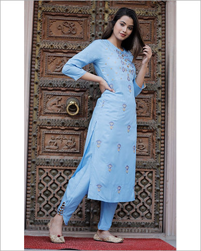 Available In Multicolor Ladies Long Kurti