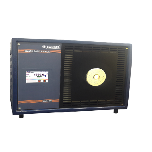 इन्फ्रा रेड ब्लैक बॉडी टेम्परेचर कैलिब्रेटर
