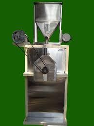 Puff Making Machine Capacity: 100 Kg/hr