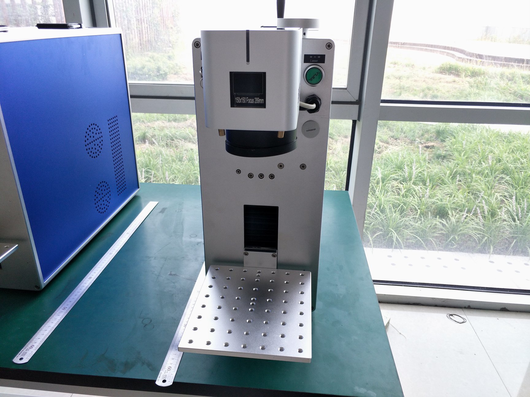 Mini 50w Fiber Laser Marking Machine - Optimal For Jewelry Engraving, Electronic Components, Air Cooling, 2-year Warranty, 7000mm/s Marking Speed, Supports Multiple Graphic Formats