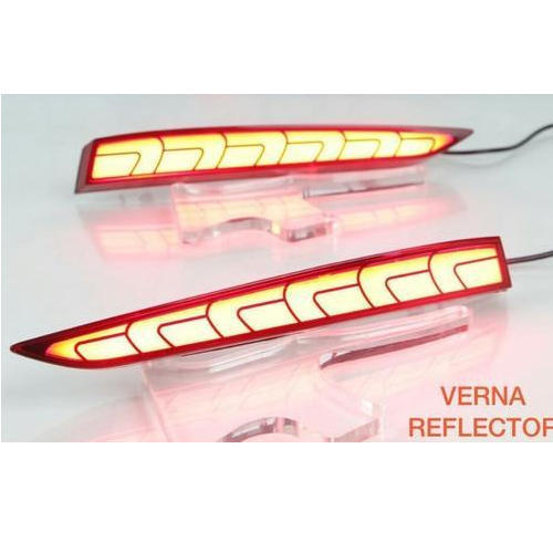 Red New Verna 2018 Reflector Light