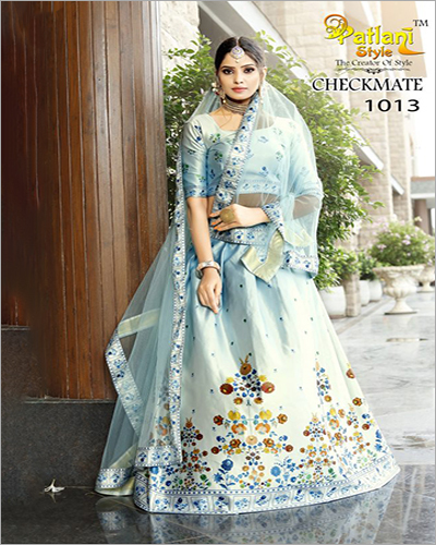 डिजाइनर लहंगा चोली