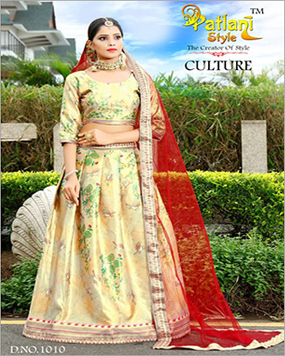 लेडीज डिजाइनर डिजिटल प्रिंटेड लहंगा चोली