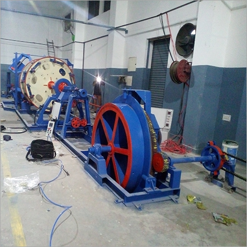 Core Laying Cum Armoring Machine - Metal, 220-440 Volt | High Efficiency, Lower Energy Consumption, Rust Proof Barrier, Clockwise Rotation