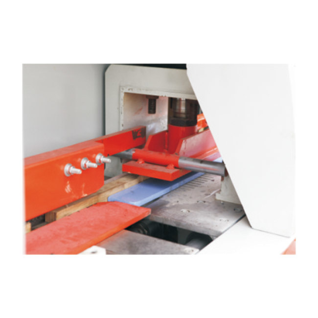 Hicas Full Automatic Finger Joint Line Machine Dimension(l*w*h): 24600*5220m*1400 Millimeter (Mm)