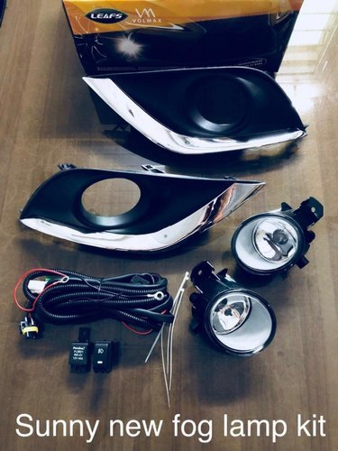 Nissan Sunny 2918 Fog Lamp