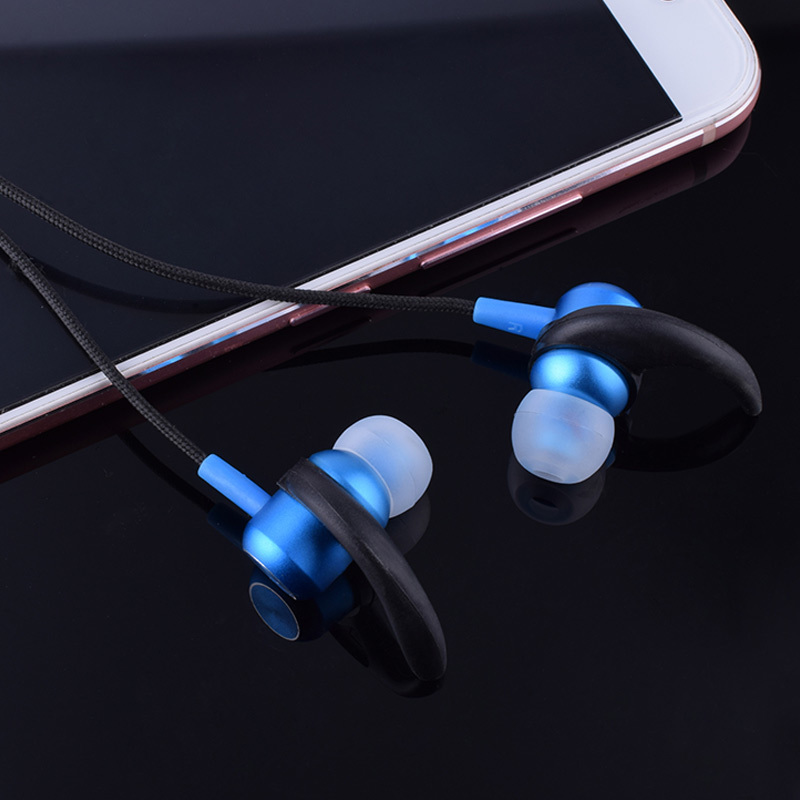 X32-z Bluetooth Earphone