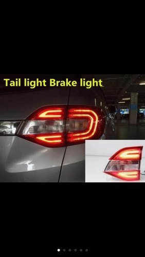 फोर्ड एंडेवर टेल लाइट