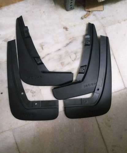 जैक्वार एक्सई मडफ्लैप