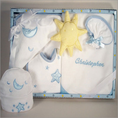 Exclusive Blanket - Cotton Blend, Newborn Size, White | Personalized Embroidery, Soft Fabric, Baby Comfort, Gift Ready