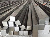 स्टेनलेस स्टील चौकोर बार्स