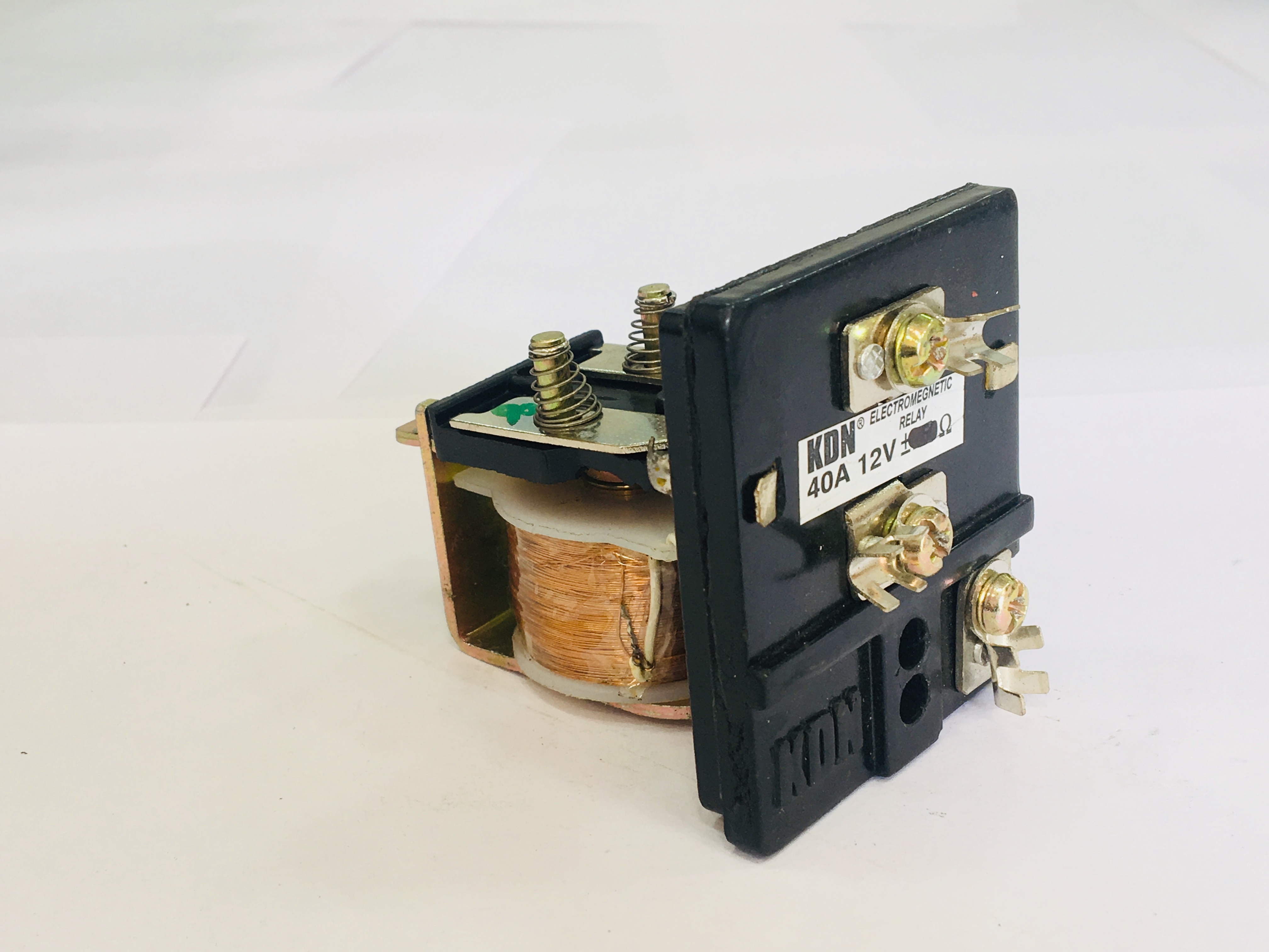 40a 12v Relay ( Erb-40) Ambient Temperature: 30 Celsius (Oc)