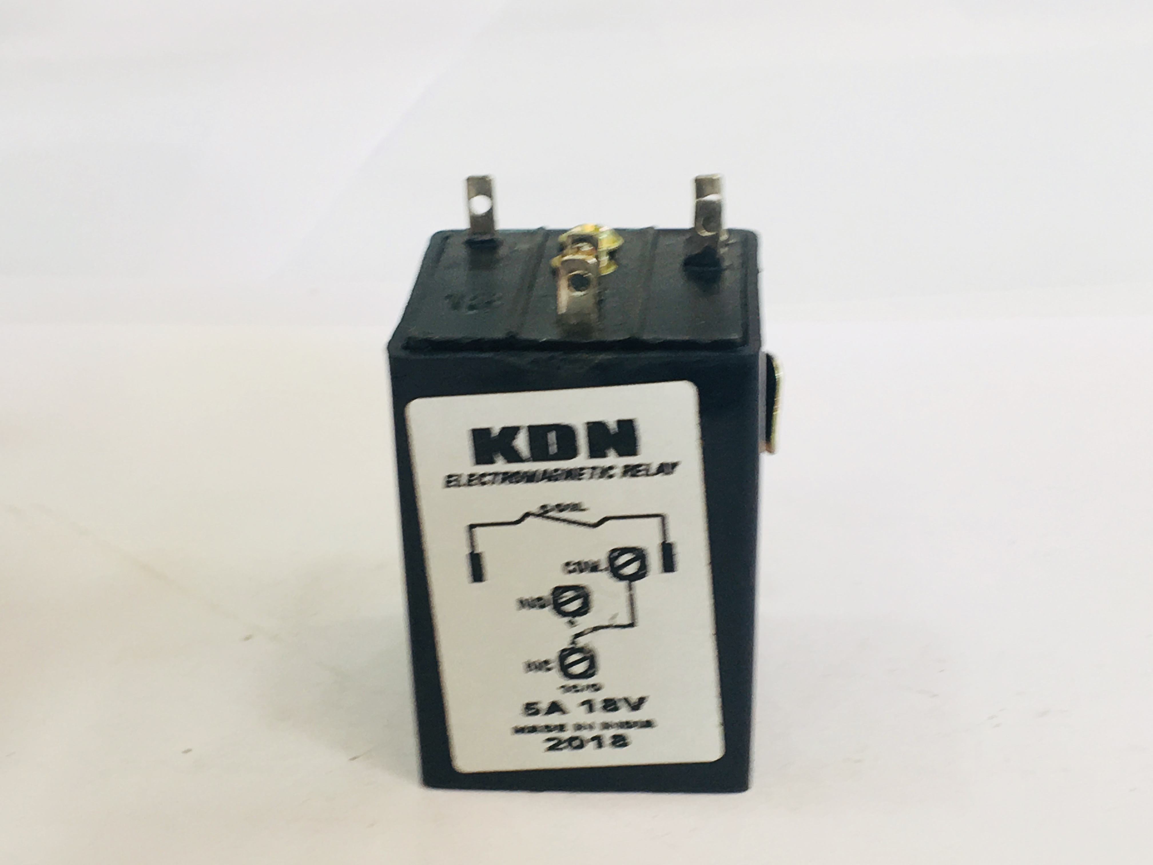 5a 18v Electromagnetic Relay Coil Voltage: 240 Volt (V)