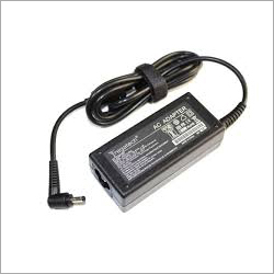 ब्लैक लैपटॉप चार्जर केबल