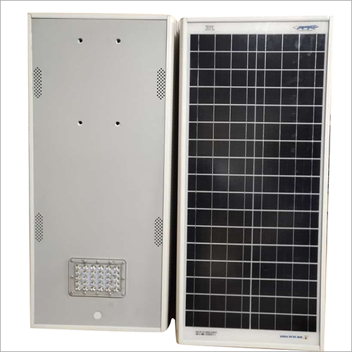 Commercial Solar Panel - Glass Material, Customized Size, 220 Volt Maximum Voltage | 25-year Warranty, Ideal For Telecommunications And Traffic Control