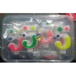 विभिन्न रंगों में उपलब्ध बर्थडे कैंडल