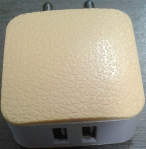 5v Mobile Charger - Polycarbonate Material, 220 Volt Ac Input, 5 Volt Output, 3 Amp Current | Portable Design, Includes Charging Cable And Box