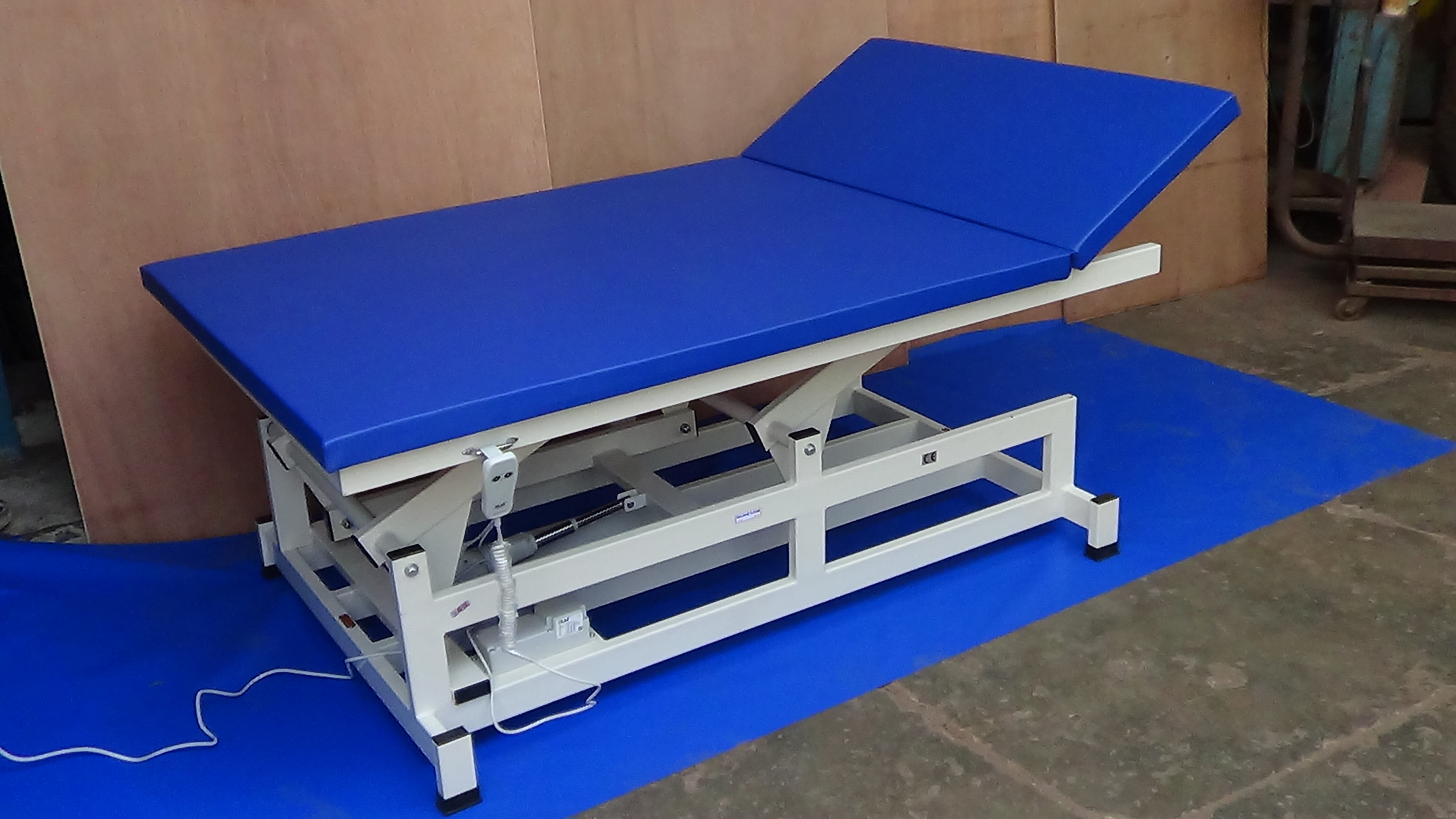 High-low Mat Platform, Bobath Bed (200cm X 100cm.wide) Age Group: Elders