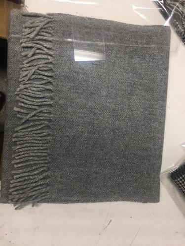 Woolen Scarves Manufacturer