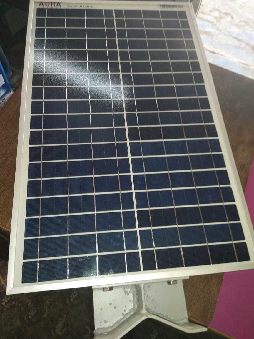 Natural White 15w Solar Street Light