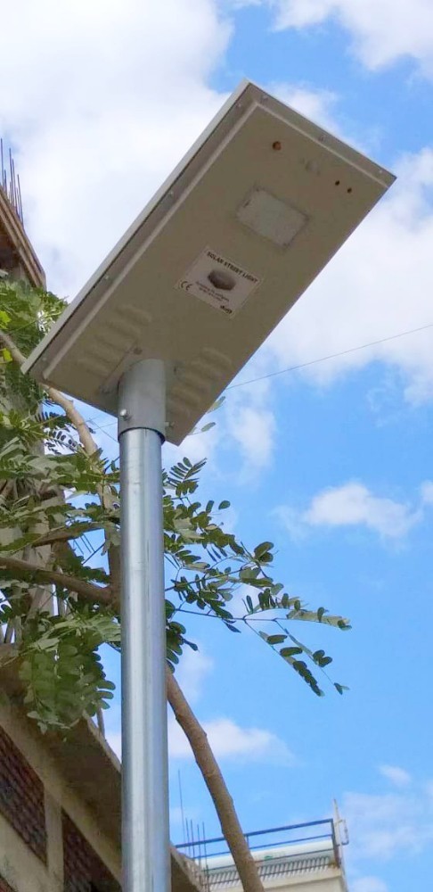 Natural White 15w Solar Street Light