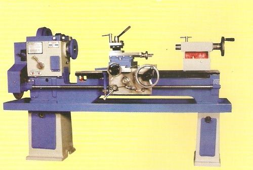 Medium Duty Lathe Machine