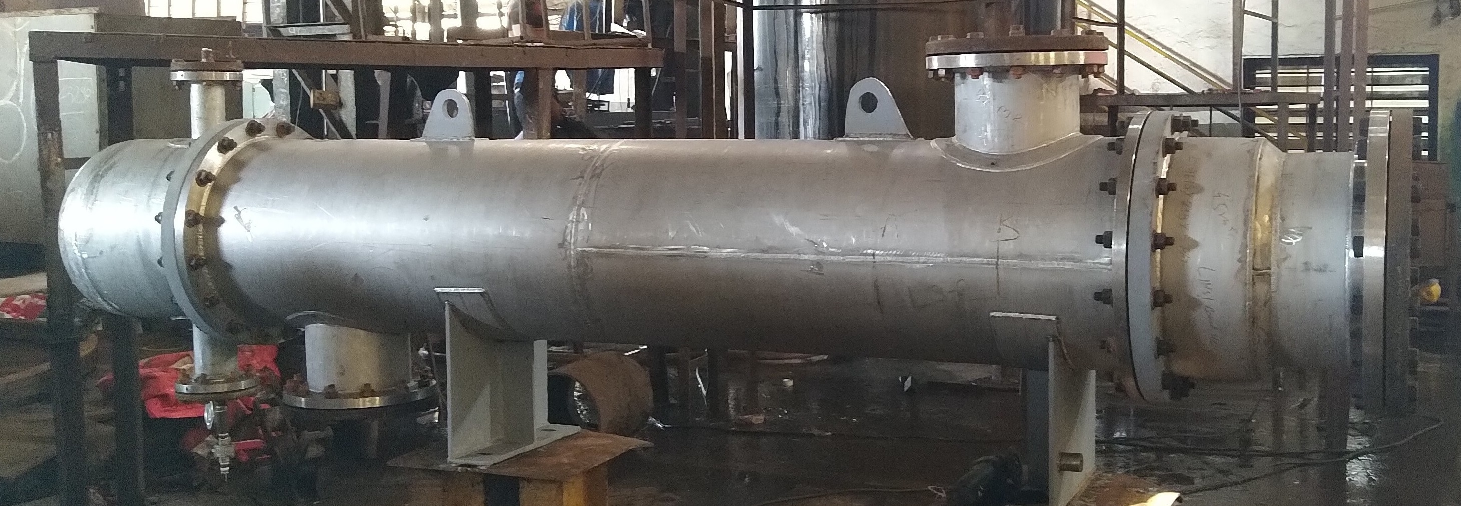Heat Exchangers - Stainless Steel, 250 M , Shell & Tube Type With Multi Passes, Double Groove Tube Sheet, Expanded Tubes, U Tube Design