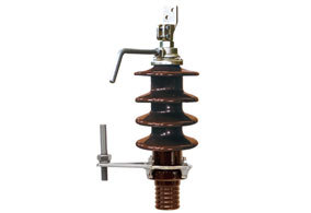 Din Standard Porcelain Transformer Bushings