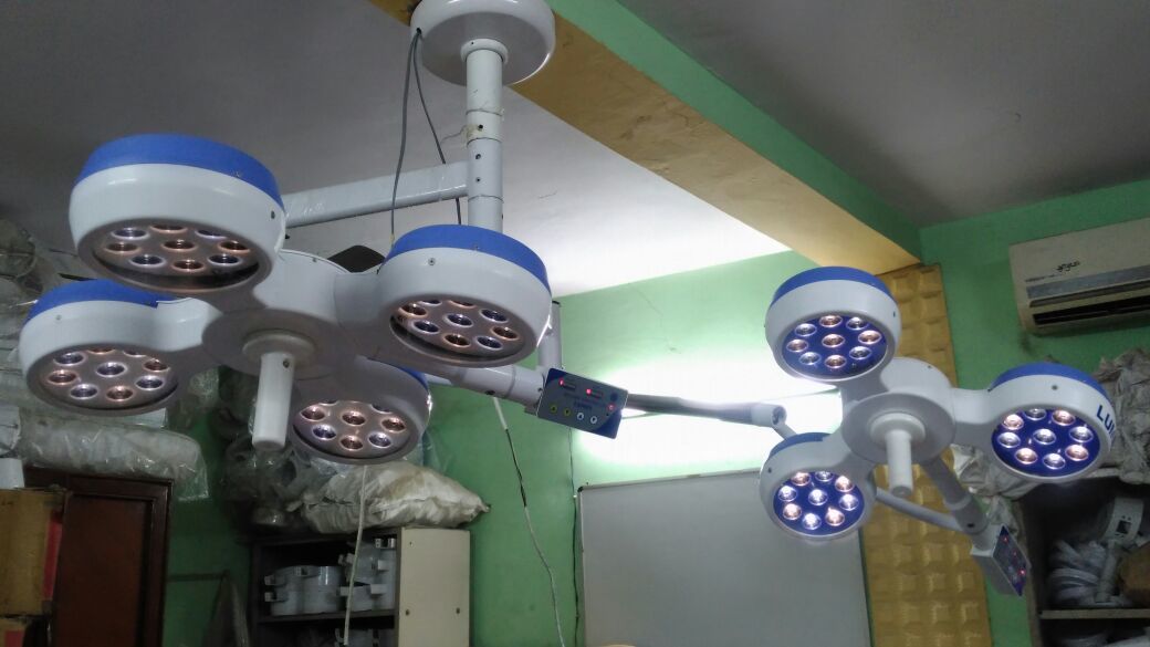 Double Dome Led Ot Light - Steel & Plastic, 600mm X 600mm, White Color | 220 Volt Input Voltage For Operation Theater Applications