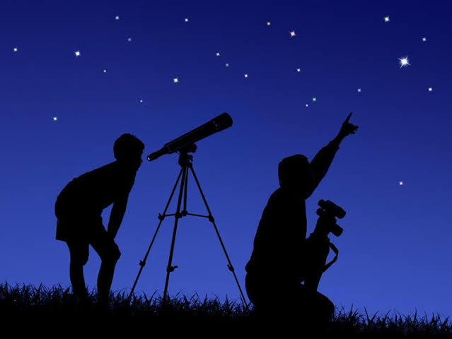 Nexstar 4se Computerized Telescope Focus Range: 1325mm Millimeter (Mm)