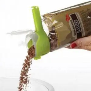 Food Seal Clip - PP Material, 13.3x6.2x4.5 cm | Food Grade, Durable, Perfect Sealing Effect, Easy Pour Nozzle, Practical Buckle Design