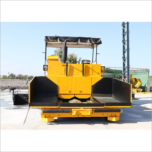 Sensor Paver Finisher - Metal, 6.61m Length X 3.14m Width X 3.43m Height | Hydraulic, Diesel Power, 300 Tph Laying Capacity, Automatic Grade Control