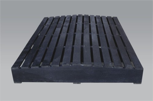 Black Plastic Pallets