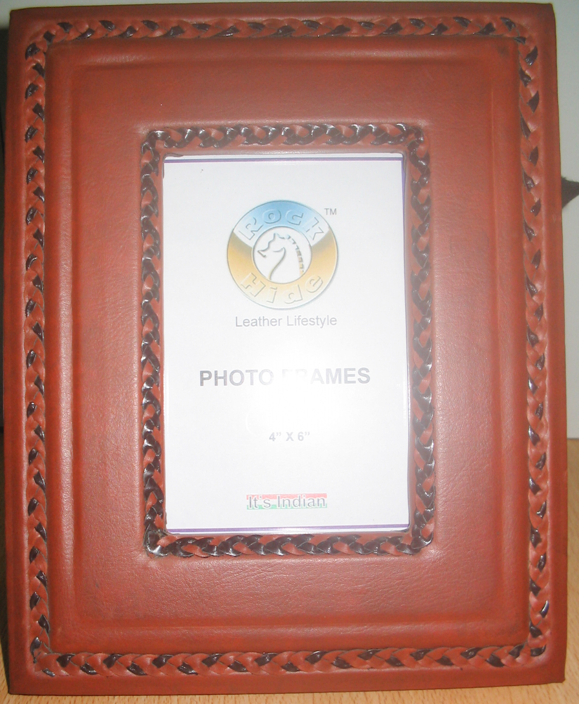 Plain Leather Photo Frame Thickness: Customize Millimeter (Mm)